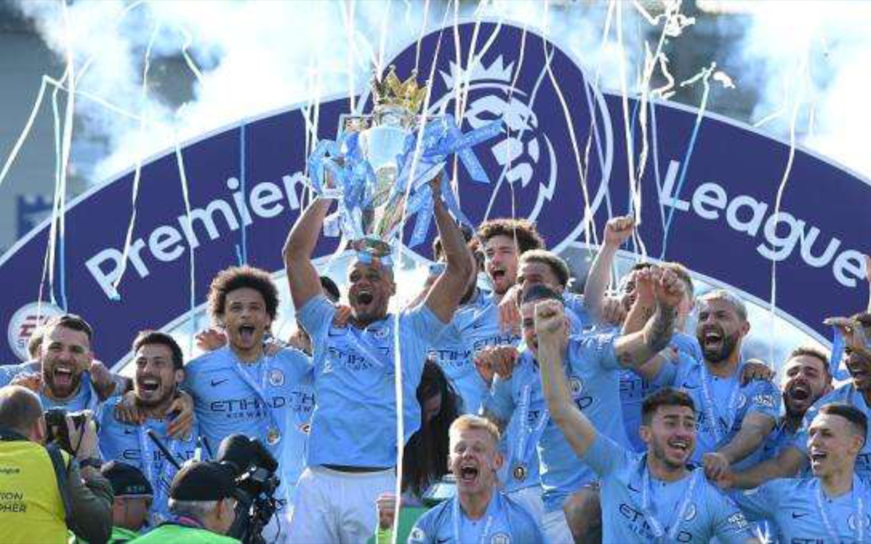 也能在旅途 也能在旅途